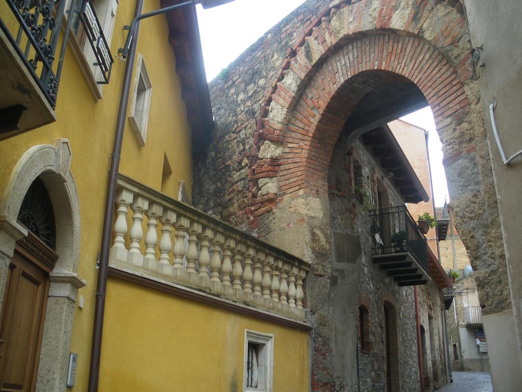 Apartamento Siciliana Caronia Exterior foto