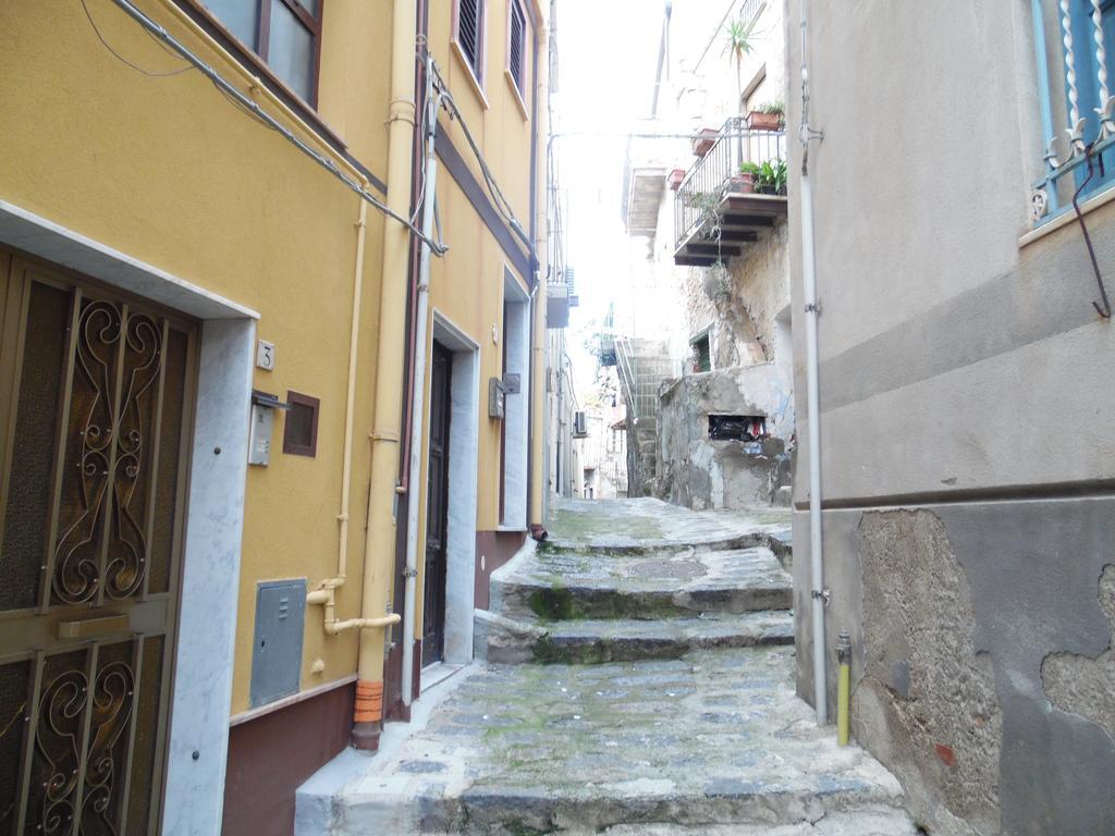 Apartamento Siciliana Caronia Exterior foto